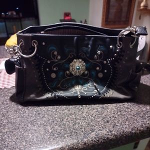 Concealed and carry handbag